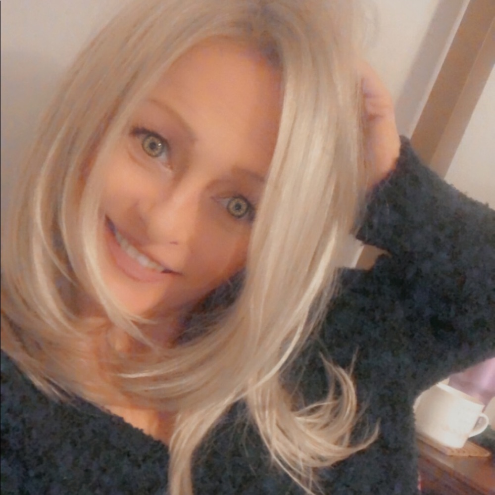 Meet your Posher, Jax